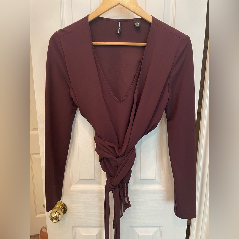 “Ellen Tracy” wrap bodysuit. Size 10.